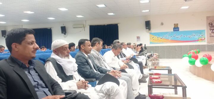 برگزاری آیین هفته کتاب و تجلیل از کتابداران و کتابخوانان ایرانشهر