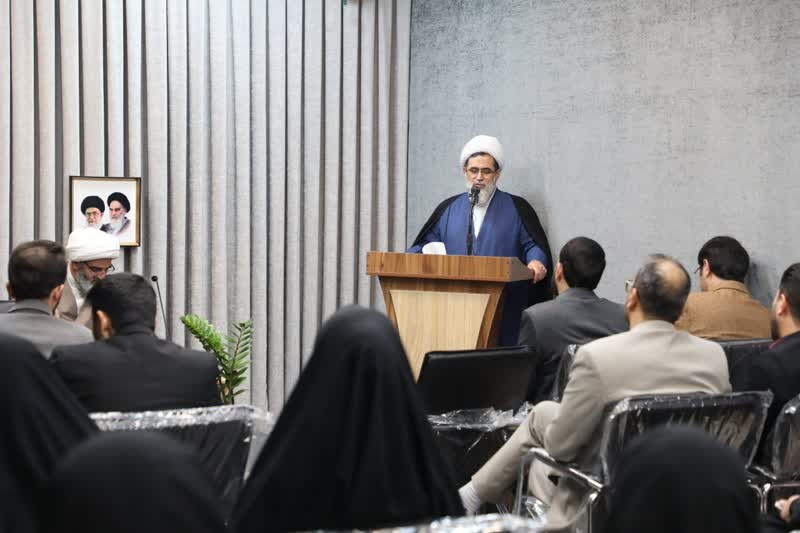 رمز رستگاری و تعالی «پاکیزگی نفس» است