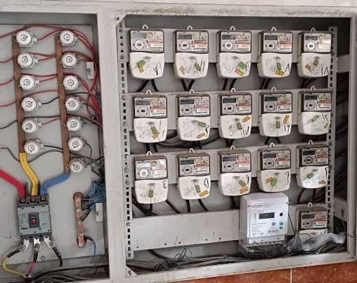 شتاب در نصب کنتورهای هوشمند برق در استان مرکزی/نصب ۱۲۷ هزار کنتور هوشمندبرق در استان مرکزی