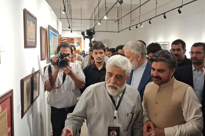 خوشنویسی ایرانی در کراچی درخشید؛ میراث عرفانی در قاب هنر تجسمی