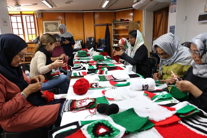 آغاز پروژه بافندگی در مسجد کیپ تاون آفریقای جنوبی به منظور همبستگی با فلسطین