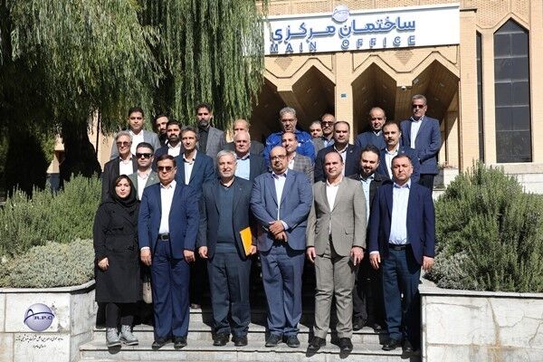 تقدیر و حمایت مدیرعامل پالایشگاه نفت تهران از پیشرفت قابل توجه پتروشیمی شازند