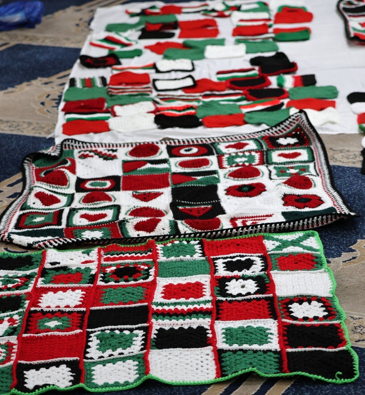 آغاز پروژه بافندگی در مسجد کیپ تاون آفریقای جنوبی به منظور همبستگی با فلسطین