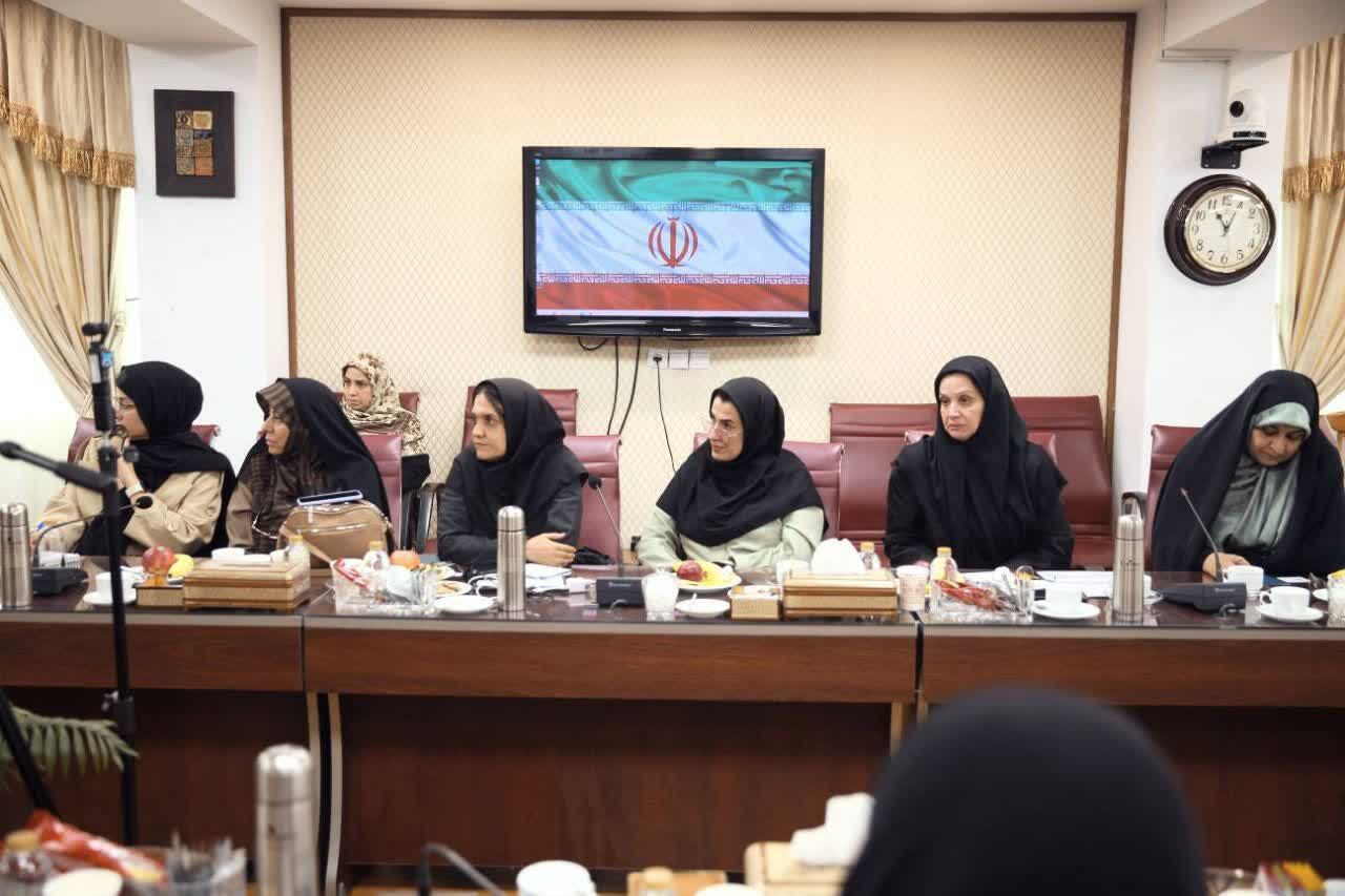 بهروزآذر: ایده‌های نوآورانه زنان کارآفرین  جایگاه بین‌المللی ایران تقویت می‌کند