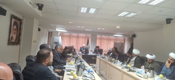 کاظمی: باید ابزارهای روز را در آموزش قرآن به کار بگیریم/ قمی: در جنگ ترکیبی دانشآموزان را با قرآن مأنوس کنیم