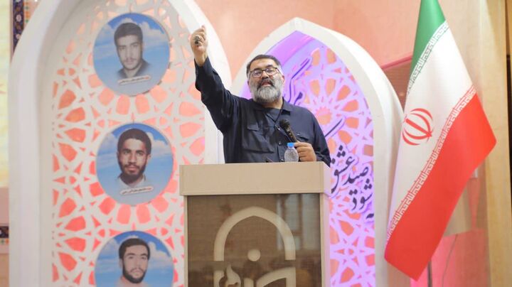 روایت دو کرامت کمترشنیده‌شده از شهدا در یادواره دانشجومعلمان استان مرکزی