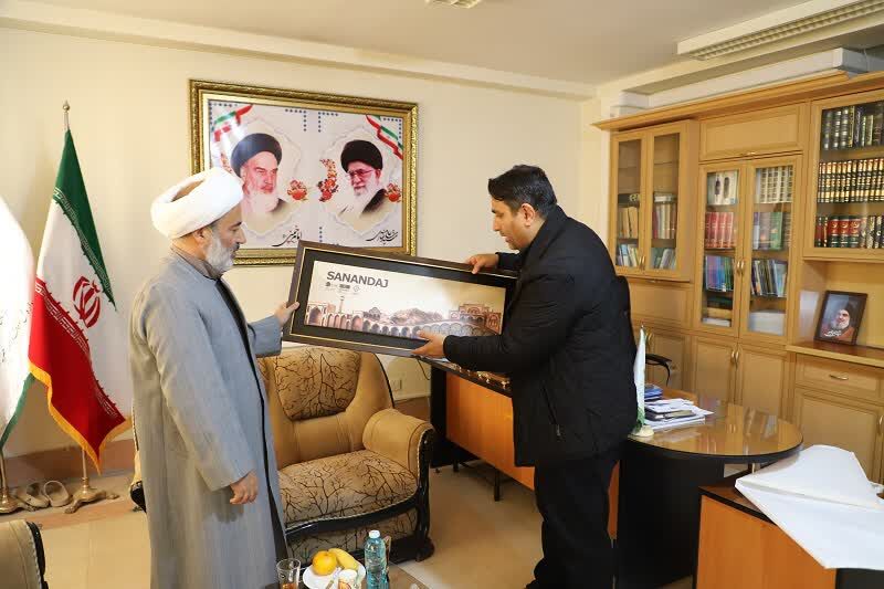 شهرداری سنندج الگوی مدیریتی در خدمت قرآن کریم