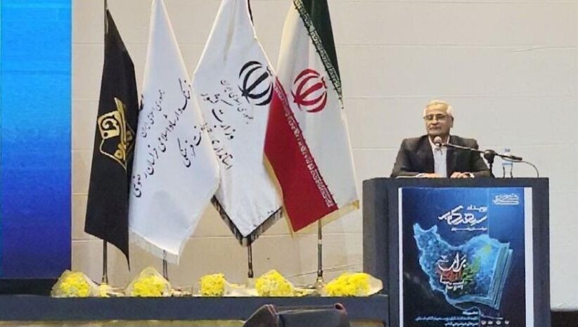 کتابخانههای مساجد پایگاه ترویج فرهنگ مطالعه شوند