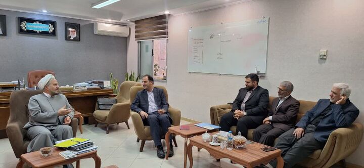 بررسی همکاری‌های مشترک ستاد هماهنگی کانون‌های مساجد و سازمان اداری و استخدامی کشور