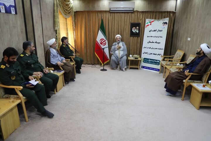 مردمی بودن بسیج بزرگ‌ترین سرمایه این نهاد انقلابی است