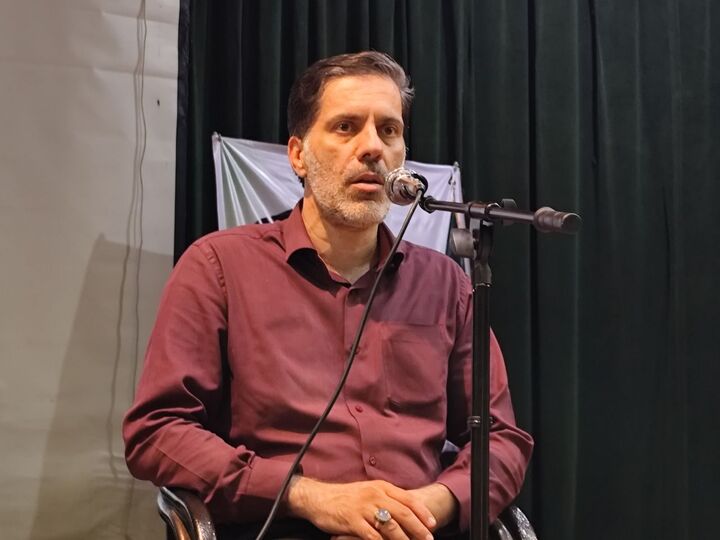 اگر ما روایت نکنیم، دشمن روایت خود را تحمیل می‌کند