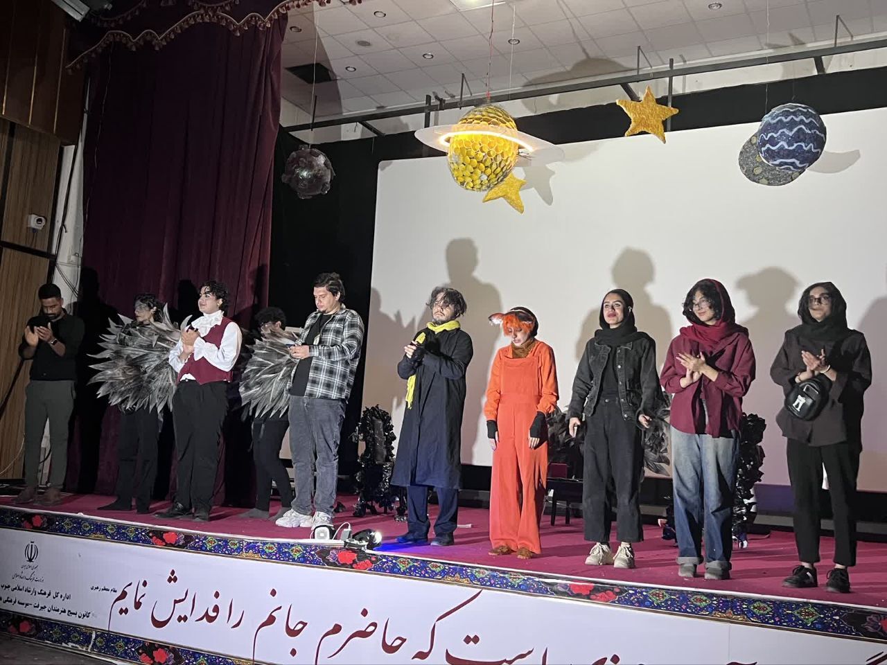پانزدهمین فجر تئاتر؛ نوای هنر در قلب جنوب کرمان