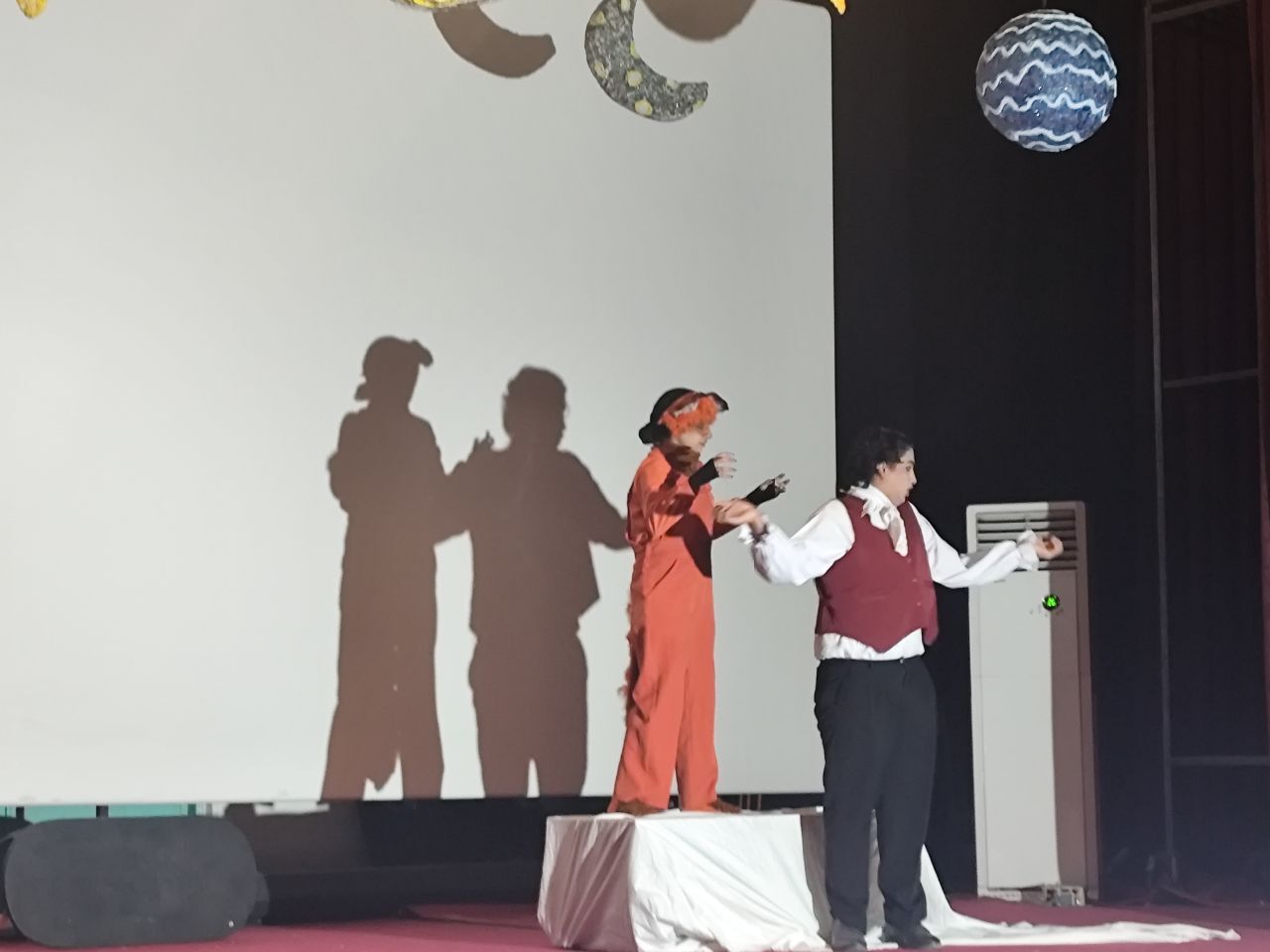 پانزدهمین فجر تئاتر؛ نوای هنر در قلب جنوب کرمان