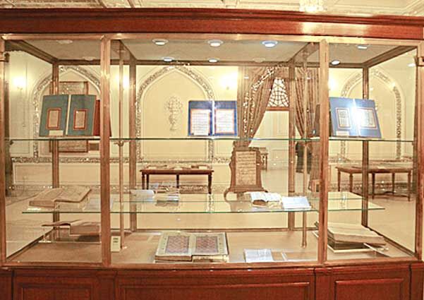 کتاب، کتابخوانی و عالم آل محمد(ع)