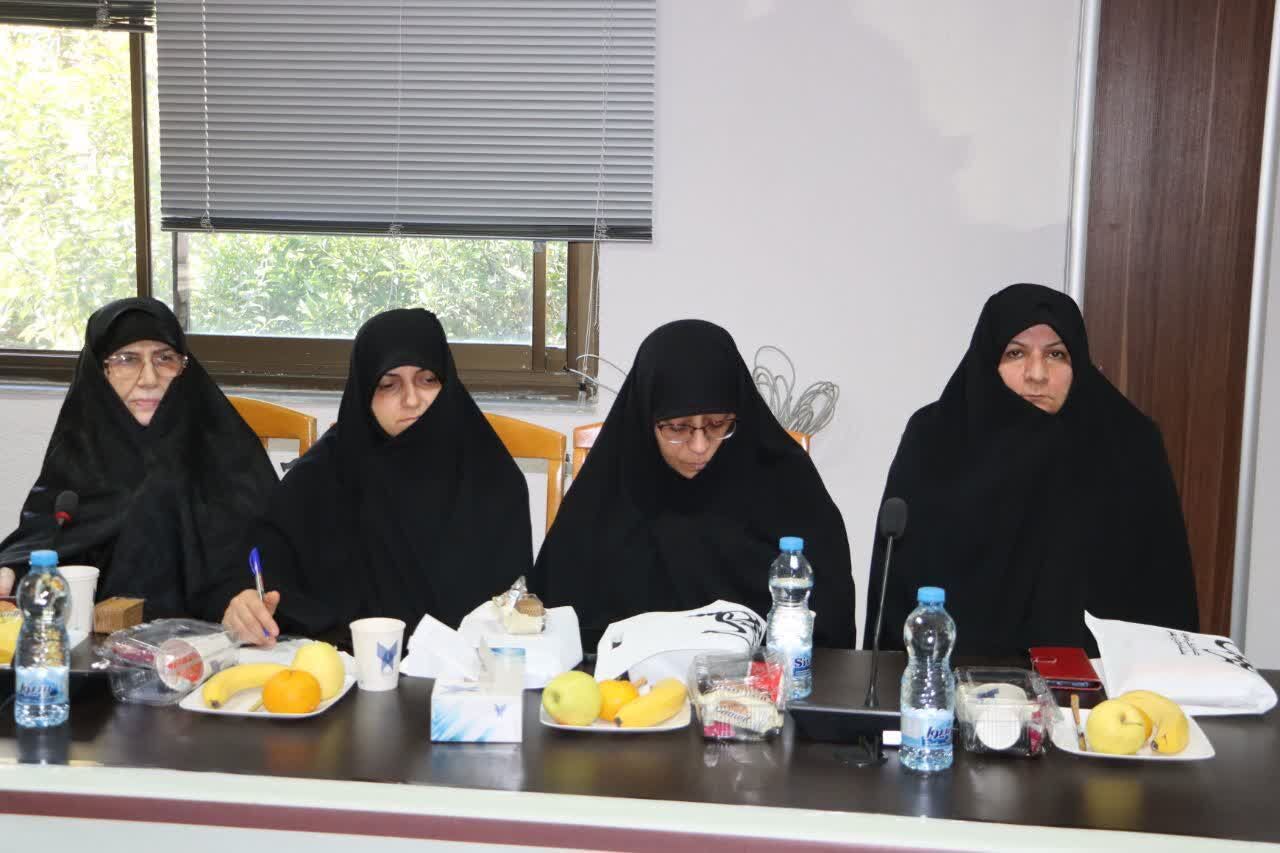 دشمن بر تخریب اربعین و زیست عفیفانه متمرکز شده است