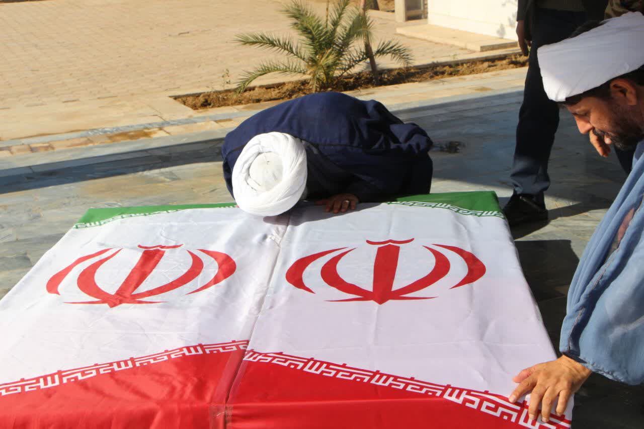 رونمایی از کتاب «هر چه خدا بخواهد..» در گروه ۸۴۰ موشکی ارتش