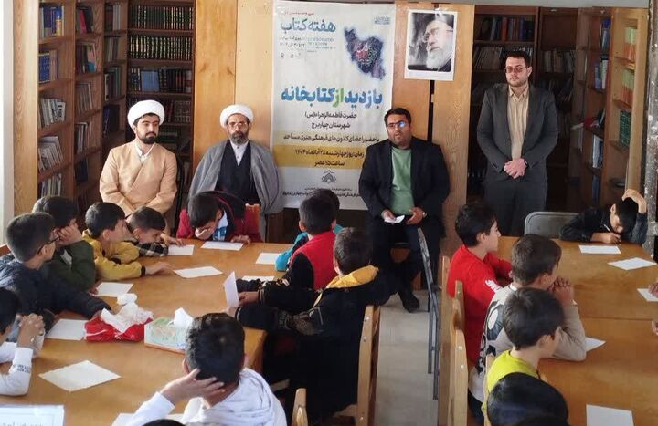 مسجد؛ نقطه تلاقی معنویت و فرهنگ نسل جوان با کتاب