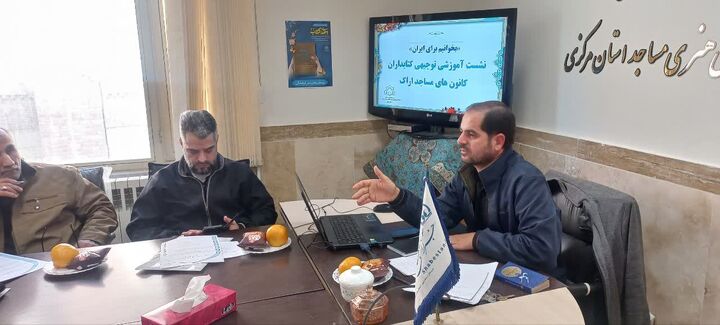 هفته کتاب فرصتی برای موج تازه توجه به مطالعه در میان جوانان؛ هیچ رسانه‌ای جای کتاب را نخواهد گرفت