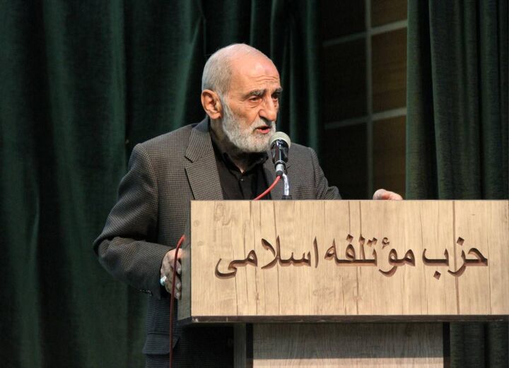 شریعتمداری: عقربه قطب‌نمای زندگی مرحوم عسگراولادی همواره رضای خدا را نشان می‌داد