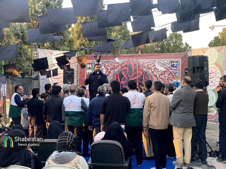 چهارپایه‌خوانی در محله‌های کرمان و پیوند دل‌های عاشق با فاطمیه