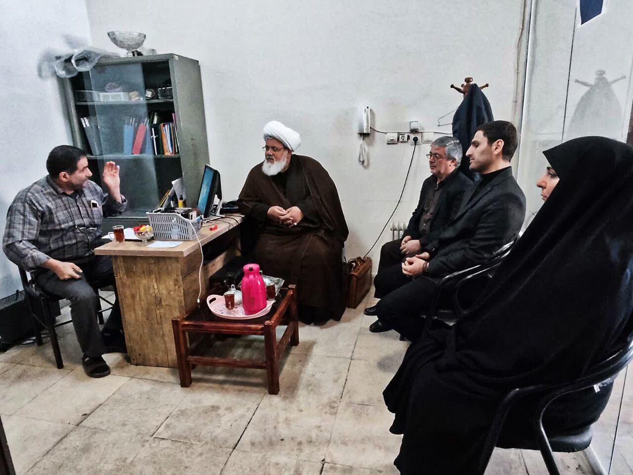 کتابخانه کانون نور؛ پاتوق نورانی مطالعه در مسجد نورالحسین(ع)