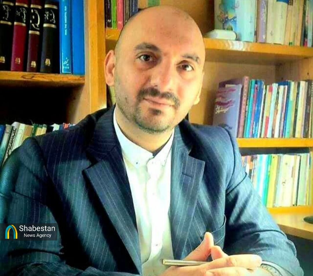 هنر خوشنویسی همچنان زنده و پویا است