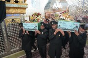 تشییع پیکر مطهر لاله های فاطمی بر روی دستان مردم طبس