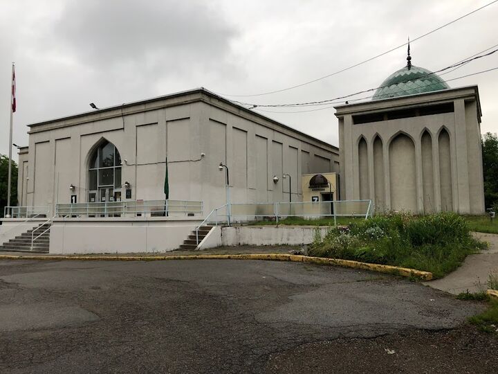 مرکز اسلامی امام مهدی (عج) در تورنهیل؛ کانون همبستگی شیعی در کانادا