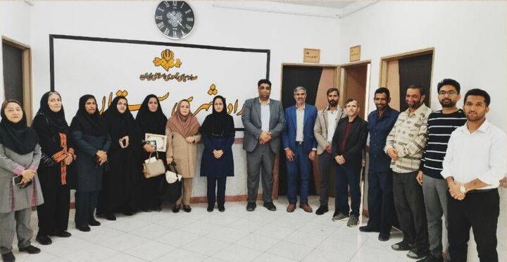 کتاب و کتابخوانی محور توسعه فرهنگی جامعه هستند