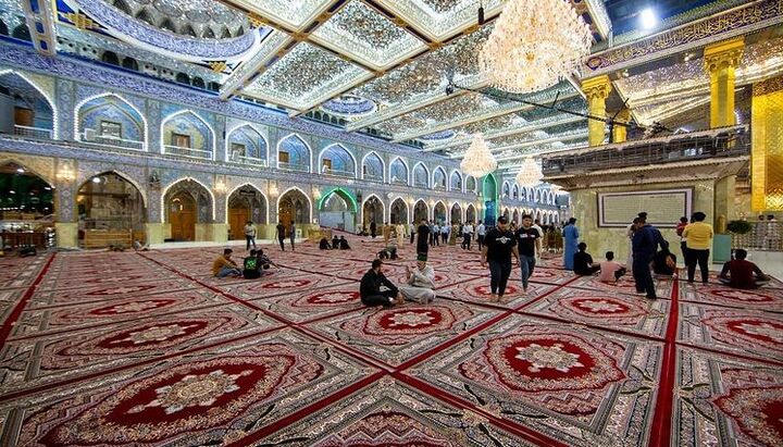 فرش‌های حرم حضرت عباس(ع) تعویض شد