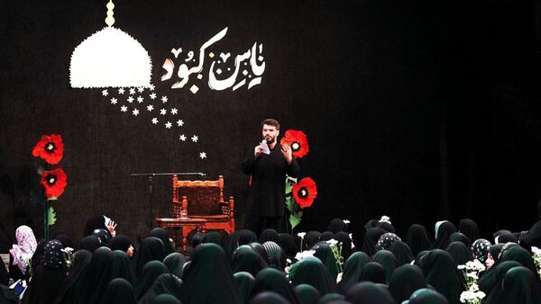 نوحه‌خوانی میثم مطیعی از زبان دختران + فیلم