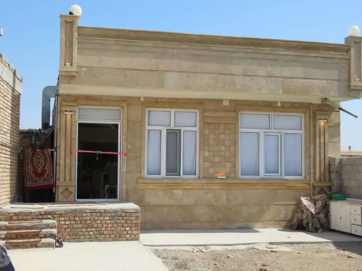 اجرای ۳۰۰ واحد مسکن محرومان در دست انجام است