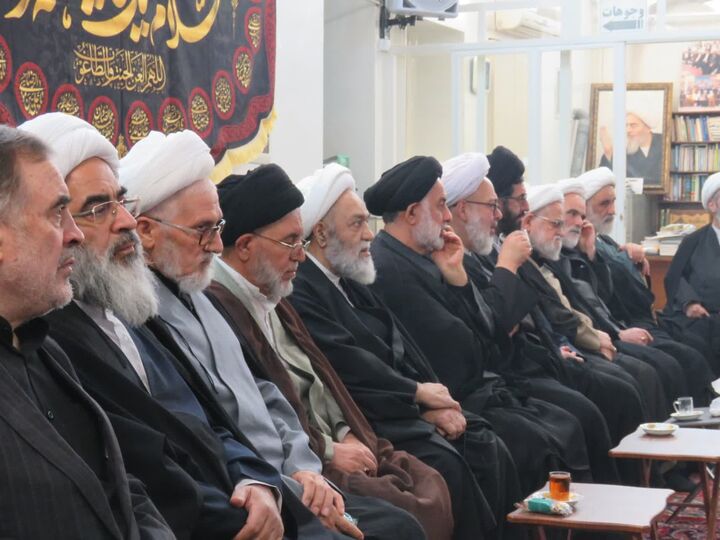 برگزاری مراسم عزاداری فاطمیه دوم در دفتر آیت‌الله فاضل لنکرانی /کتمان حقیقت امامت و پیامدهای آن