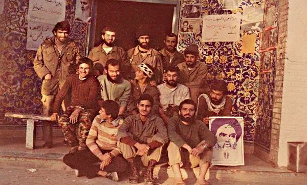 مسجد، مادرِ نسل مقاومت؛ هشدار درباره فاصله گرفتن از اصل