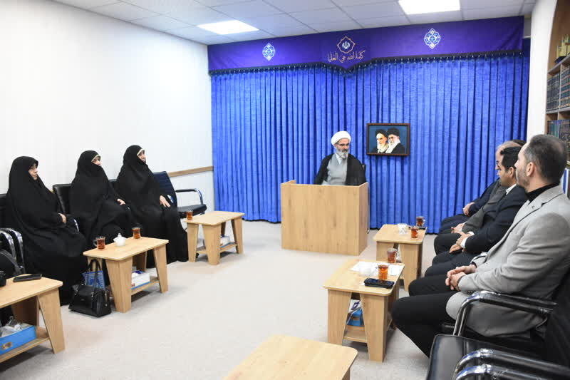 نقش مربیان کانون در تربیت نسل جدید تعیین‌کننده است