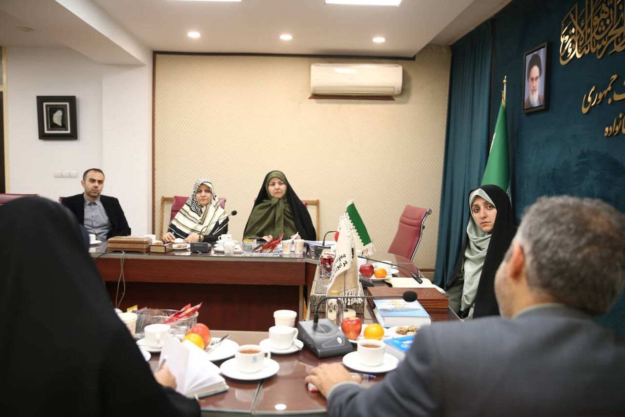 ایجاد زیرساختهای سرشماری ۱۴۰۵ با همکاریِ معاونت زنان و خانواده ریاستجمهوری