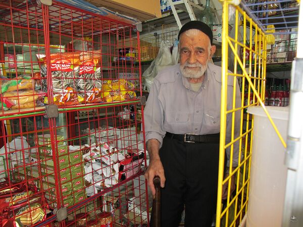 چرخهای کوچک اما اثرگذار؛ اقتصاد محلیِ مسجد چگونه شکل میگیرد؟