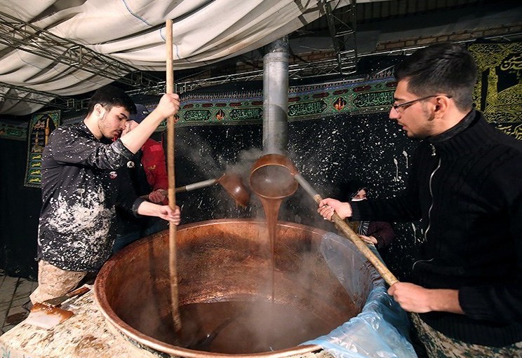 سمنوپزان؛ نذریِ کهنِ ایرانیها در عرض ارادت به حضرت زهرا(س)