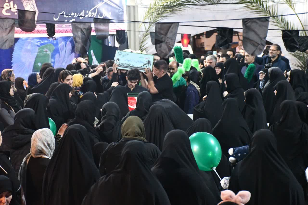 خیمه مادری در رشت