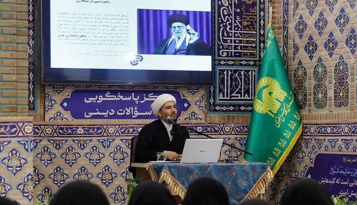 حل مسئله پوشش با گفت‌وگو، تبیین و آگاه‌سازی جامعه