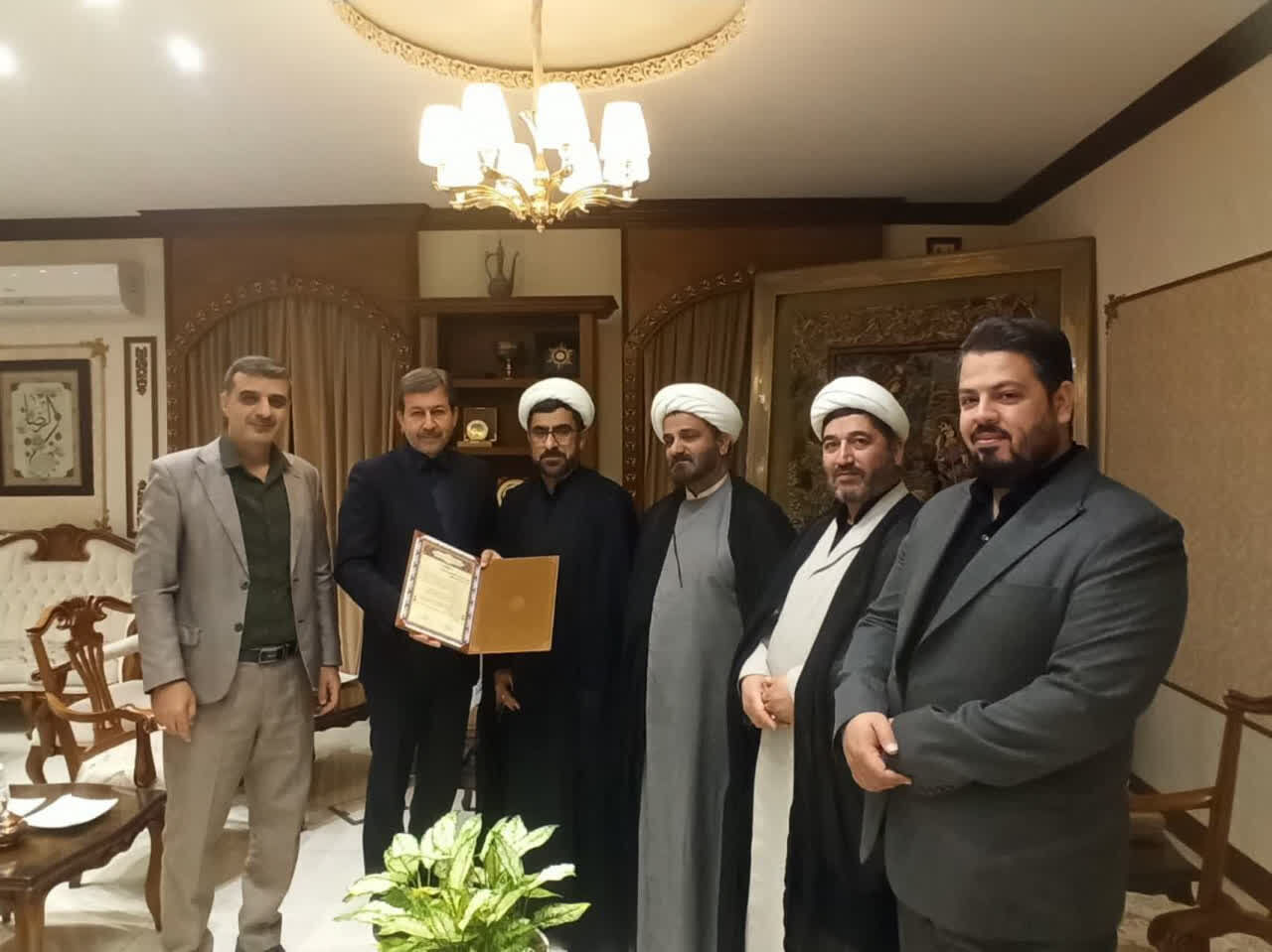 تاکید بر توسعه فعالیت‌های قرآنی در حوزه‌های شهری و روستایی استان اصفهان