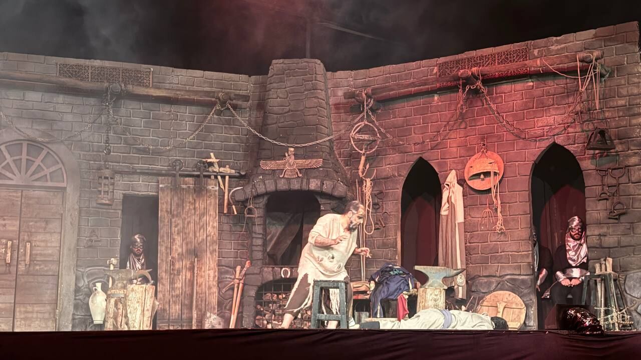 اجرای سوگواره «پولاد پارسی» در اراک/ نذر فرهنگی ۲۵۰ هنرمند