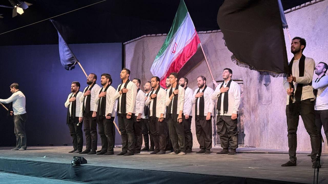 اجرای سوگواره «پولاد پارسی» در اراک/ نذر فرهنگی ۲۵۰ هنرمند