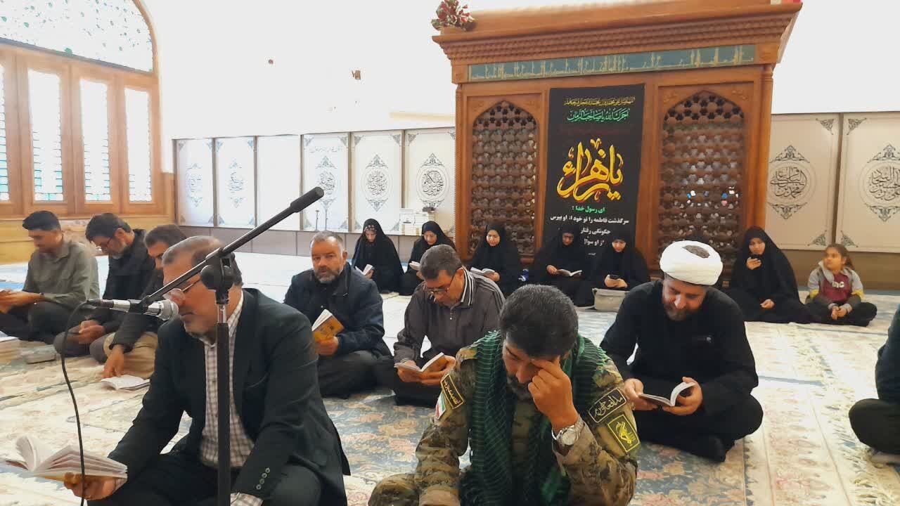 چایخانه معنوی فاطمی در حرم احمد بن اسحاق (ره) برپا شد