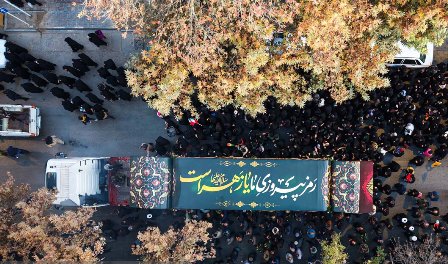 حضور بچه‌های مسجد در بدرقه اهالی بهشت