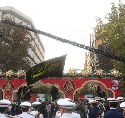 حضور بچههای مسجد در بدرقه اهالی بهشت