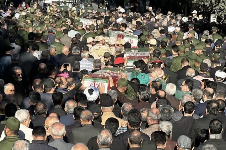 تشییع پیکر ۵ آلاله زهرایی در گرگان