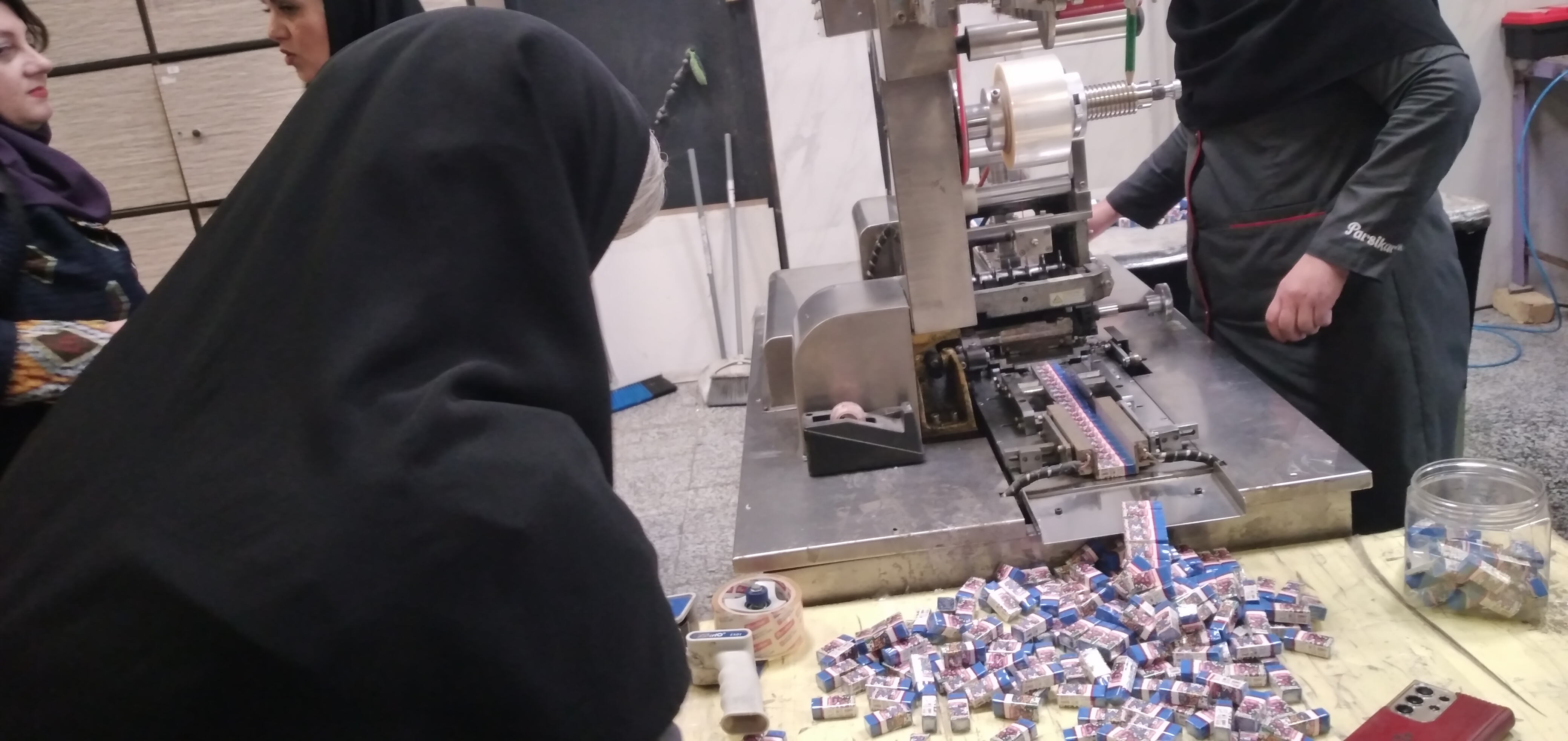 روایان پیشرفت در هفته بسیج؛ روایت ظرفیتهای تولیدی شهر صنعتی رشت