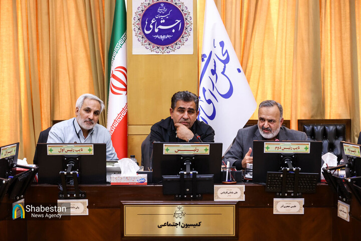 تاکید بر عدالت در نظام پرداخت‌ها و تعیین تکلیف نیروهای شرکتی