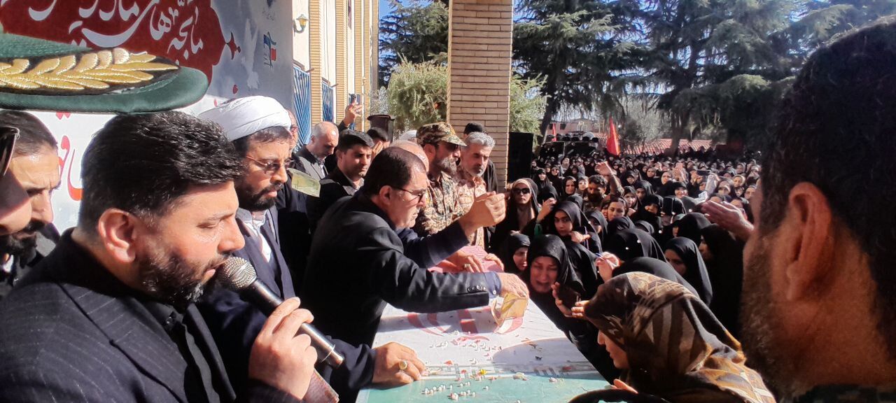 تلاقی نور و دانش؛تدفین شهیدگمنام در قلب دانشگاه